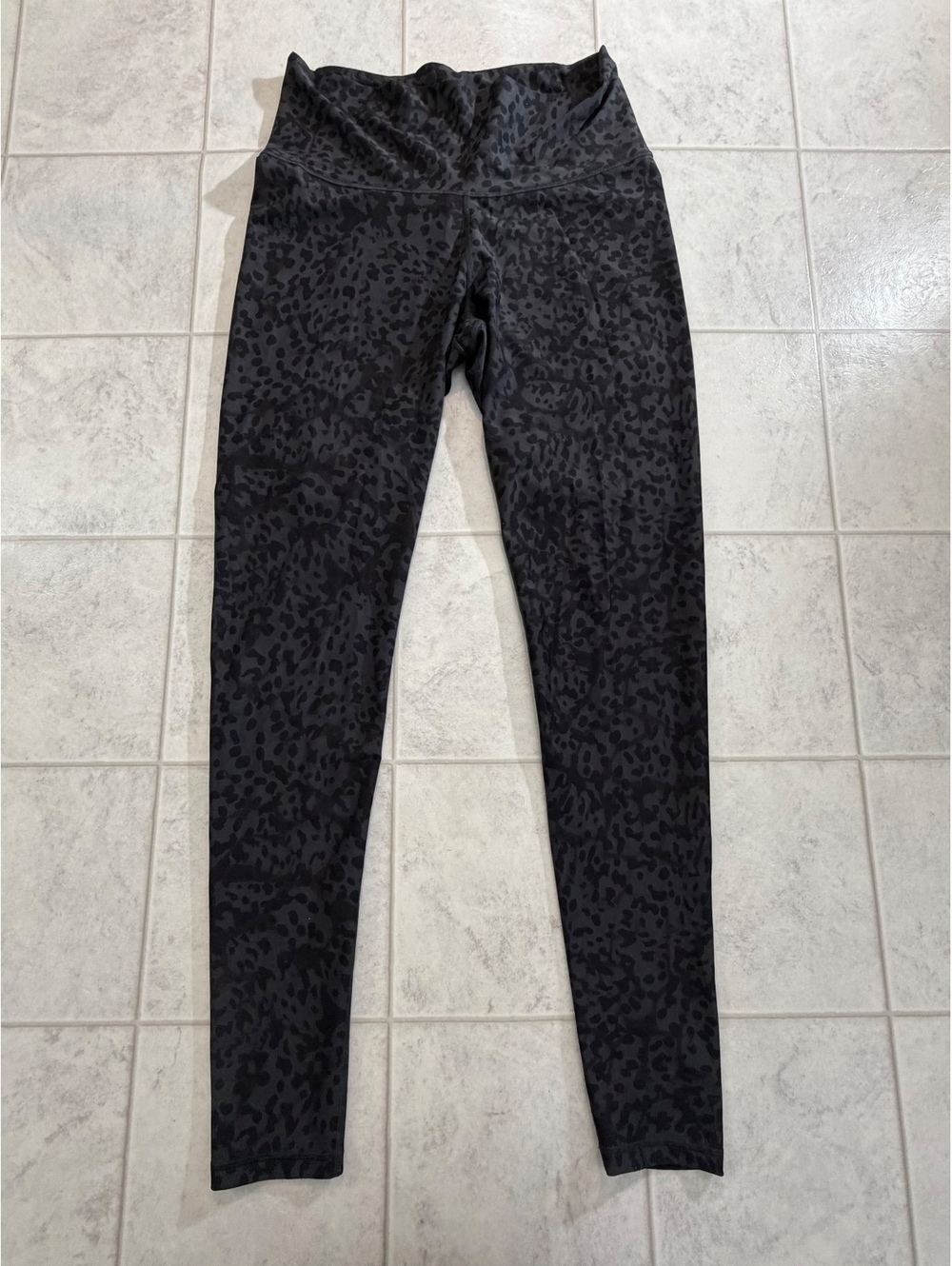 Old Navy Active Powersoft animal print leggings